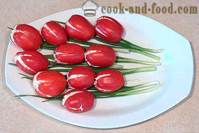 Celebratory Sestavek paradižnik - tulipani