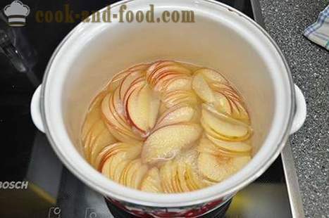 Pečen rozete jabolka v testu