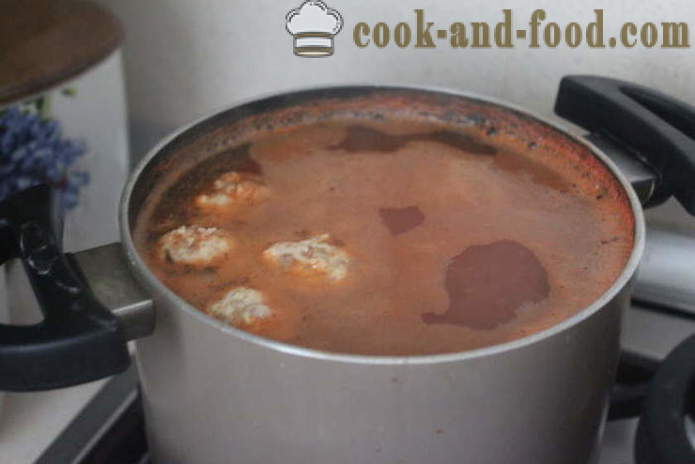 Enostavno rdeče leče juha z mesne kroglice in paradižnika - kako kuhati juho iz rdeče leče, s korak za korakom receptov fotografije