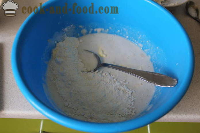 Kvas torta z češnjevega polž - kako bi češnjevo pito kot polž iz kvašenega testa, korak za korakom receptov fotografije