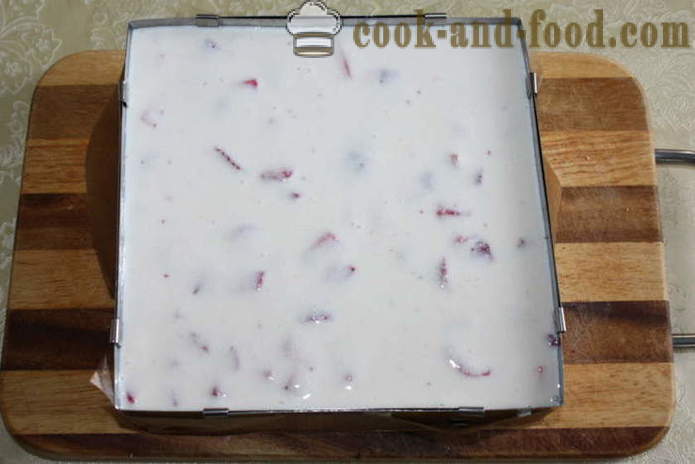 Skuta torta z jagodami brez peko - kako kuhati sira z jagodami, korak za korakom receptov fotografije
