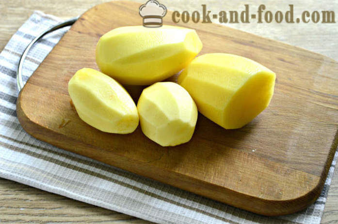 Dušena krompir z dušeno meso v ponvi - kako kuhati krompir z Usoljena govedina, korak za korakom receptov fotografije