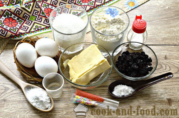 Velikonočni torta, torta s sodo brez kvasa in mleka - kako kuhati torte v pločevinkah v pečici, s korak za korakom receptov fotografije