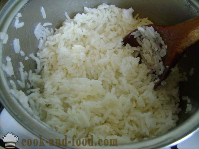 Mesne kroglice z mleto govedino z rižem v ponvi - kako kuhati mesne kroglice iz mleto govedino in omako, s korak za korakom receptov fotografije