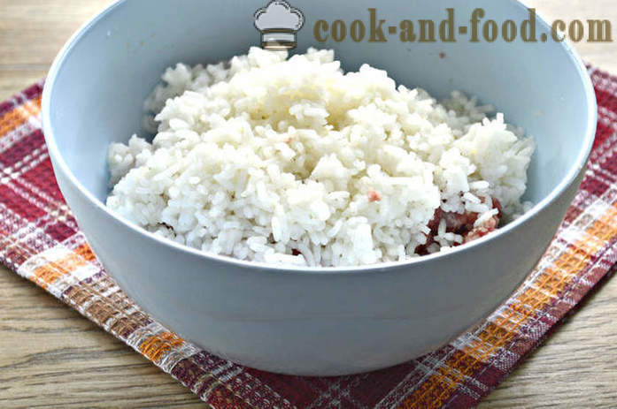 Mesne kroglice z mleto govedino z rižem v ponvi - kako kuhati mesne kroglice iz mleto govedino in omako, s korak za korakom receptov fotografije