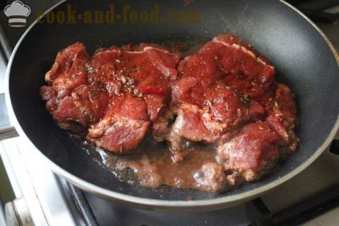Biftek v ponvi - kako speči biftek, korak za korakom receptov fotografije
