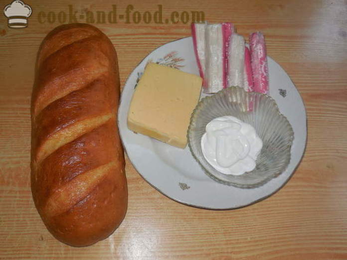 Vroče sendviči s sirom in rakovic palice - Kako narediti vroče sendviče v pečici, s korak za korakom receptov fotografije