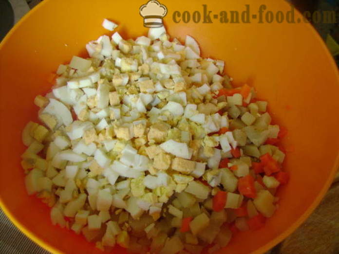 Francoska solata brez mesa in klobas - kako pripraviti solato z jabolkom, s korak za korakom receptov fotografije
