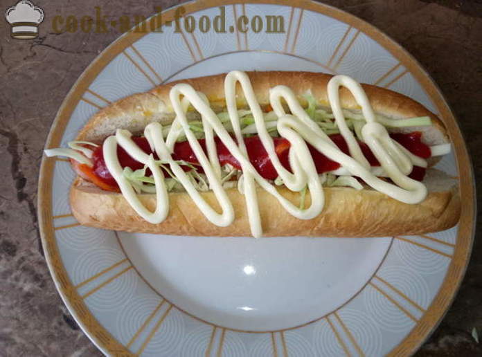 Okusne hrenovke s klobaso in zelenjavo - kako bi hot dog doma, korak po korak receptov fotografije