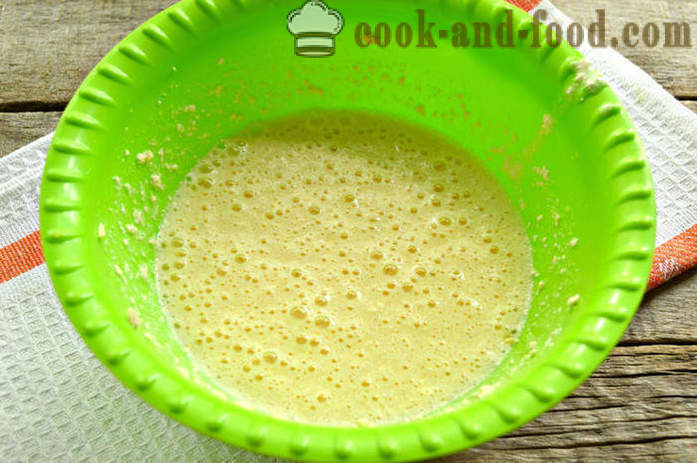 Lemon pie na zdrob in jogurt v obliki torte - kako bi kefir mano, korak za korakom receptov fotografije