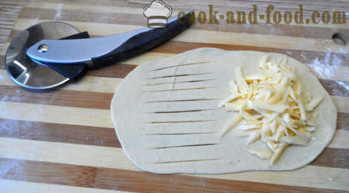 Kvas zvitki s sirom - kako kuhati izvirno prigrizek, korak po korak receptov fotografije
