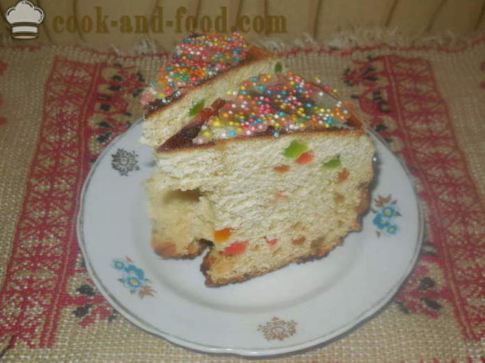 Enostavno multivarka Velikonočni kolač s smetano in stopljeno mleka - kako speči torto v multivarka, korak za korakom torto preprost recept in fotografijo