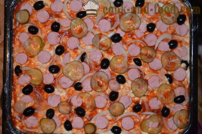 Zunanji pizza pita - kako kuhati pizza-pito, korak za korakom receptov fotografije