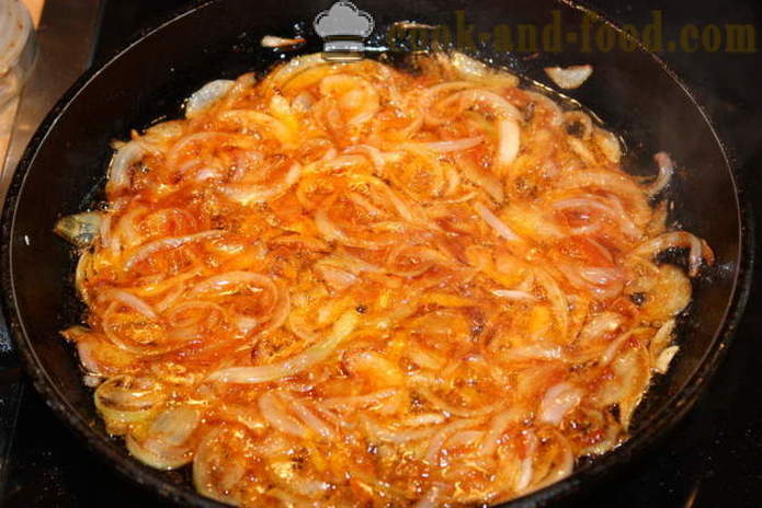 Brezmesne njoki s paradižnikovo omako in čebulo - kako kuhati krompirja njoke, korak za korakom receptov fotografije