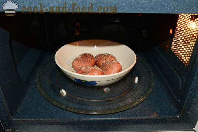 Hitro pečen krompir v mikrovalovni pečici - kako okusno pečen krompir v mikrovalovni pečici v kožo, s korak za korakom receptov fotografije