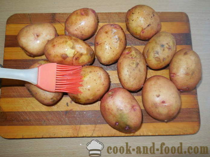 Pečen krompir v oblicah v pečici - kot okusno pečen krompir v njihove kože v pečici, s korak za korakom receptov fotografije
