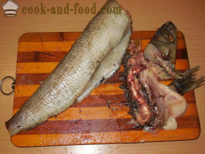 Okusne polnjene ribe - kako kuhati polnjene z mletim ribe in riž, s korak za korakom receptov fotografije