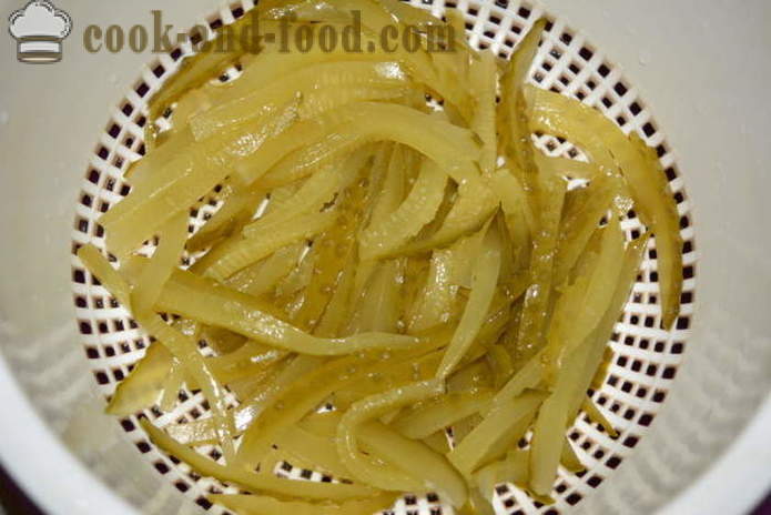 Preprosta solata s korejskim korenja in kumar - kako kuhati korejski solata korenje in kumare, s korak za korakom receptov fotografije