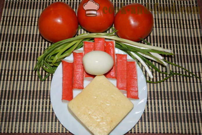 Solata z rakovic palice, paradižnik, sir in jajca - kako kuhati okusno solato iz rakovic palice, korak za korakom receptov fotografije