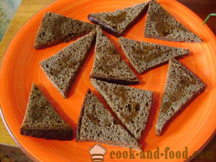Preproste sendviči s sled za rženi kruh - kako bi sendviče s sled, korak za korakom receptov fotografije