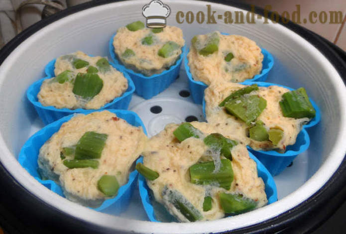 Parna omleta v multivarka z mlekom in zelenjavo - kako kuhati umešana jajca za nekaj, s korak za korakom receptov fotografije