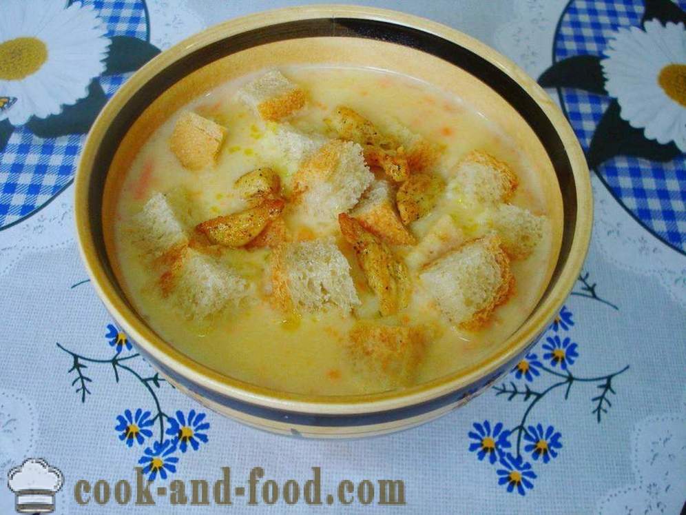 Grahova juha s piščancem in kruhove kocke - kako kuhati grah juha s piščancem in stopljenim sirom, korak za korakom receptov fotografije