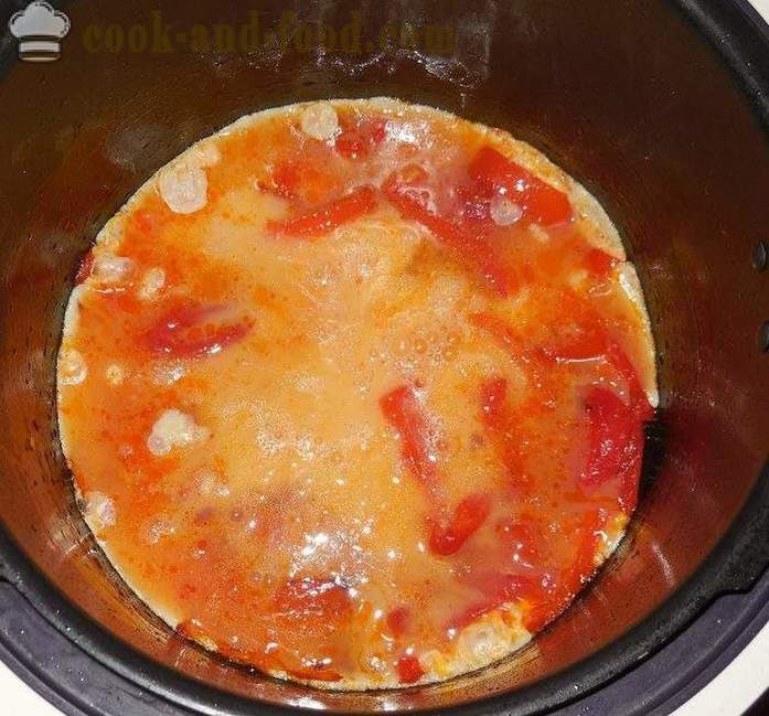 Omleta s paradižnikom v multivarka - kako kuhati omleto v multivarka, korak za korakom receptov fotografije