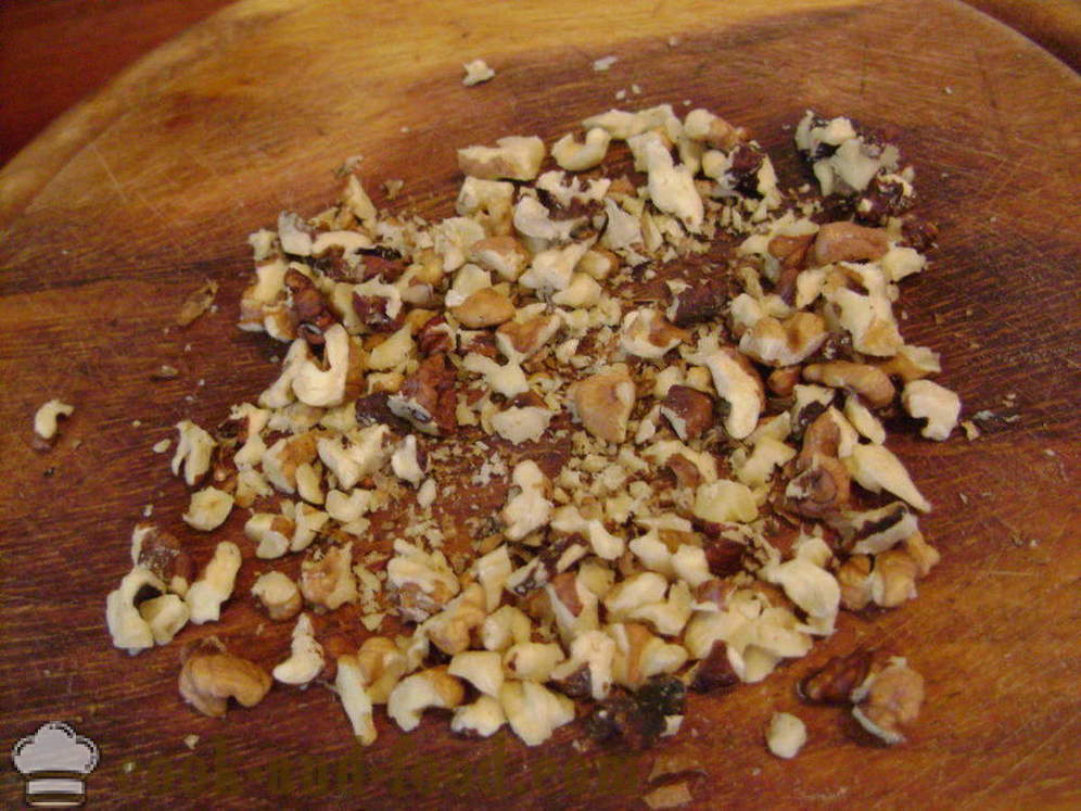 Preprosta solata iz pese z orehi - kako pripraviti solato iz pese, korak za korakom receptov fotografije
