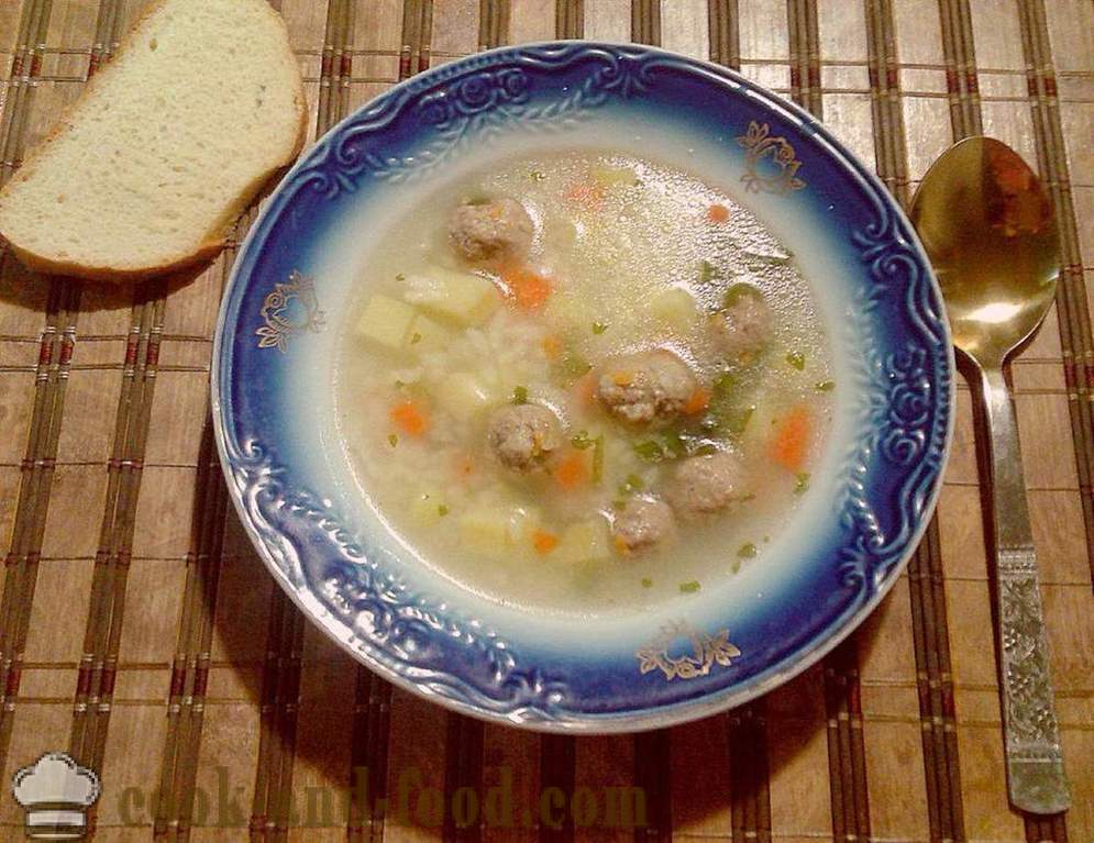 Enostavna juha z mesne kroglice in riž - kako kuhati juho z mesne kroglice v multivarka, korak za korakom receptov fotografije