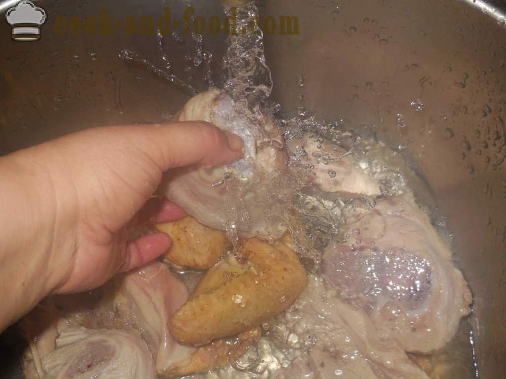 Domače eliranega piščanec brez želatine - kako pripraviti želirano piščančje in svinjsko multivarka-štedilnik, korak za korakom receptov fotografije