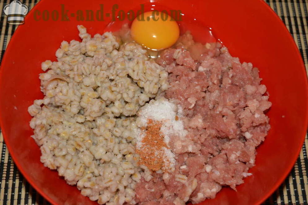 Mesne kroglice iz mletega mesa z ječmenom v pečici - kako kuhati mesne kroglice z omako, korak za korakom receptov fotografije