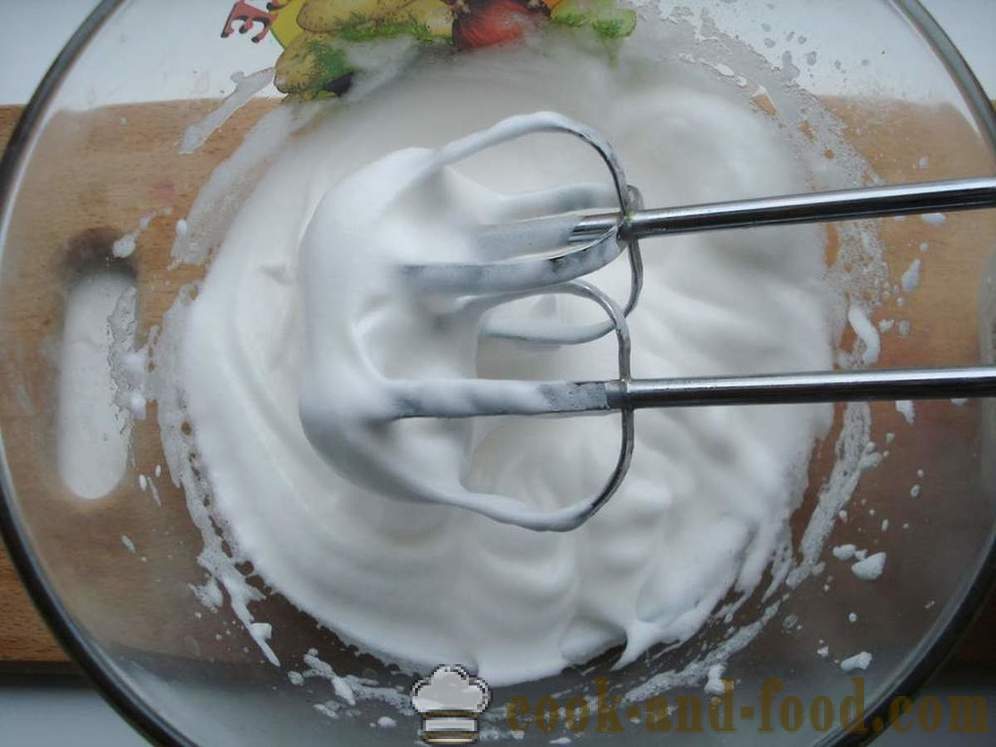 Lemon meringue z orehi v pečici - kako kuhati poljubčku v domu, korak za korakom receptov fotografije