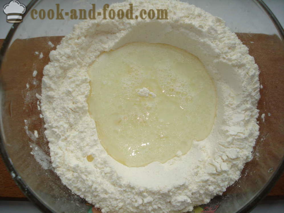 Sira s testa v pečici - kako kuhati sira s skuto, korak za korakom receptov fotografije
