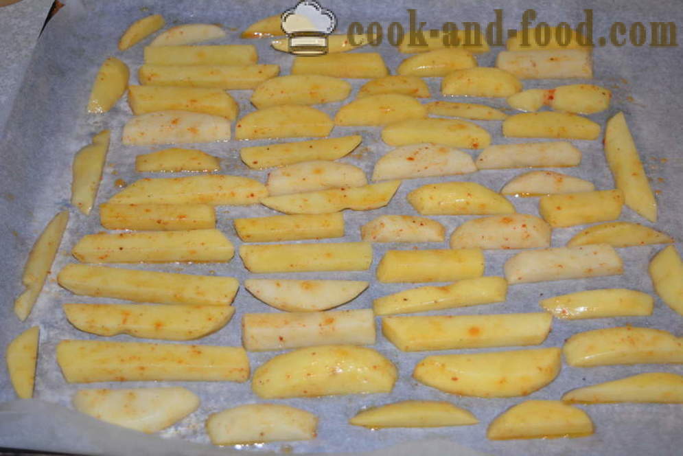 Hrustljavi krompirček v pečici - kako kuhati krompirček doma, korak za korakom receptov fotografije