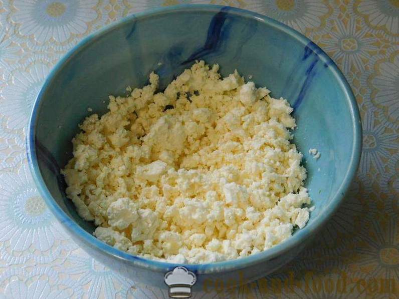 Kmečka solata s sirom, kumare in paradižnik za kosilo ali večerjo - Kako pripraviti zelenjave solata s sirom, recept s fotografijo
