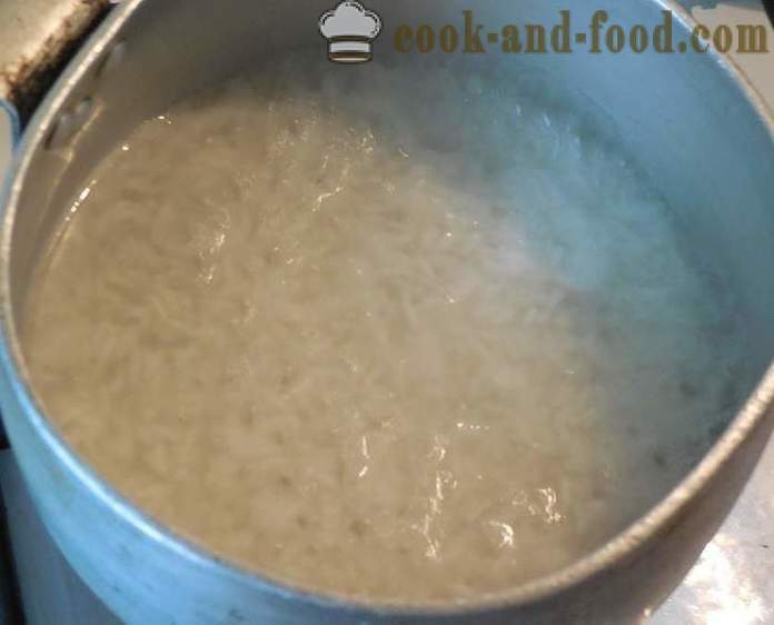 Bučke pečen v pečici z mletim mesom: riž z gobami in sirom - kako kuhati polnjene bučke v pečici, s korak za korakom receptov fotografije