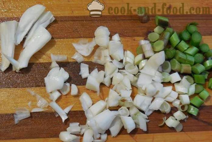 Zelenjavna enolončnica z bučkami, zelje in krompir v multivarka - kako kuhati zelenjavno enolončnico - recept korak za korakom, s fotografijami
