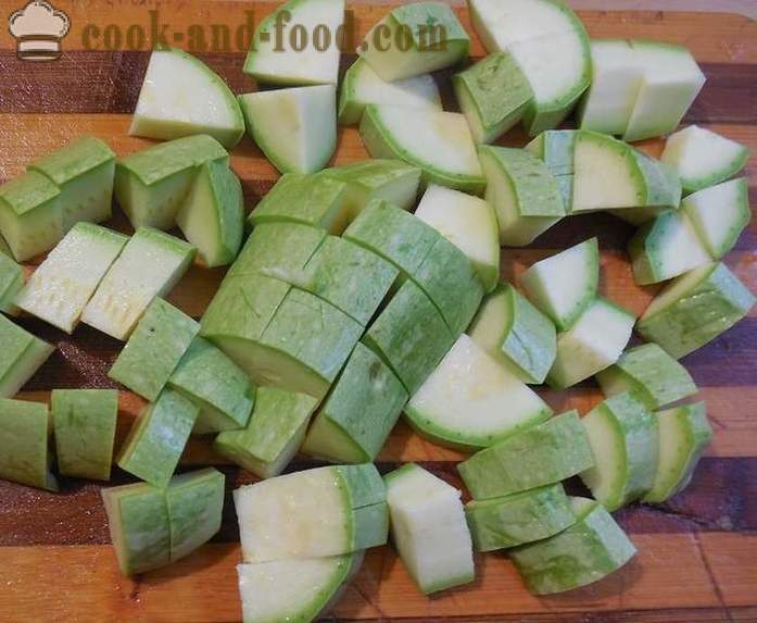 Zelenjavna enolončnica z bučkami, zelje in krompir v multivarka - kako kuhati zelenjavno enolončnico - recept korak za korakom, s fotografijami