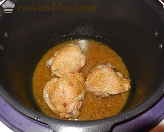 Piščančja stegna v multivarka v kislo-sladko omako - recept s fotografijami, kako kuhati omako s piščancem v multivarka