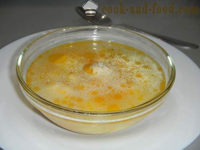 Okusna juha z mesne kroglice in rezanci - korak za korakom receptu s fotografijami, kako kuhati juho z mesne kroglice