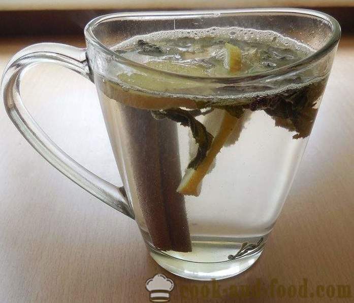 Zeleni čaj z ingverjem, limono, medom in začimbami - kako pivo ingver čaj recept s fotografijami.
