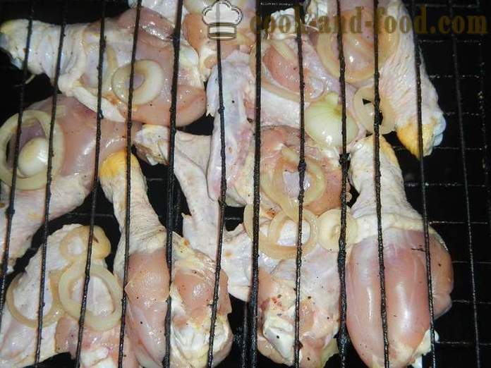 Pečena piščančja na žaru - kako okusno pečen piščanec na žaru, recept s fotografijo.