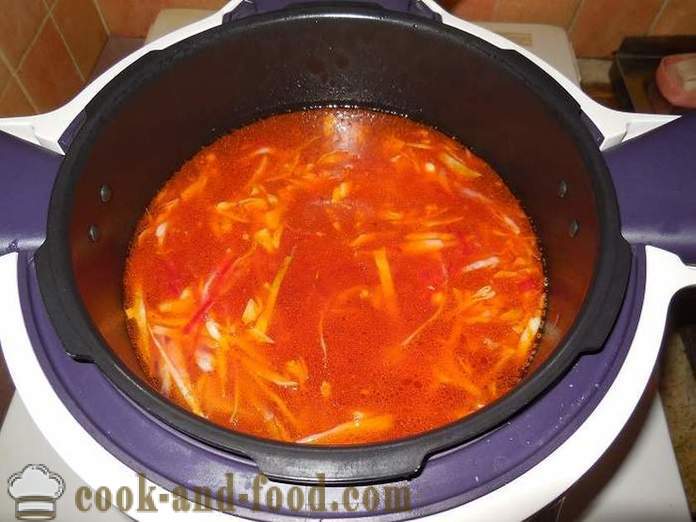 Klasična ukrajinski boršč s pesa, fižol in meso - korak za korakom receptu s fotografijami, kako kuhati juho v multivarka.