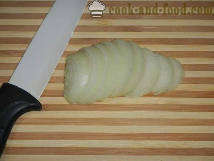 Preprosta solata iz piščančjega jeter - korak za korakom recept za solato plasti jeter (s fotografijami).