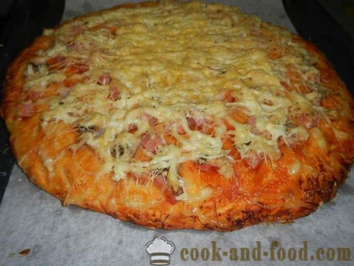 Domač pizza v pečici - korak za korakom recept s fotografijo okusno pico kvašenega testa
