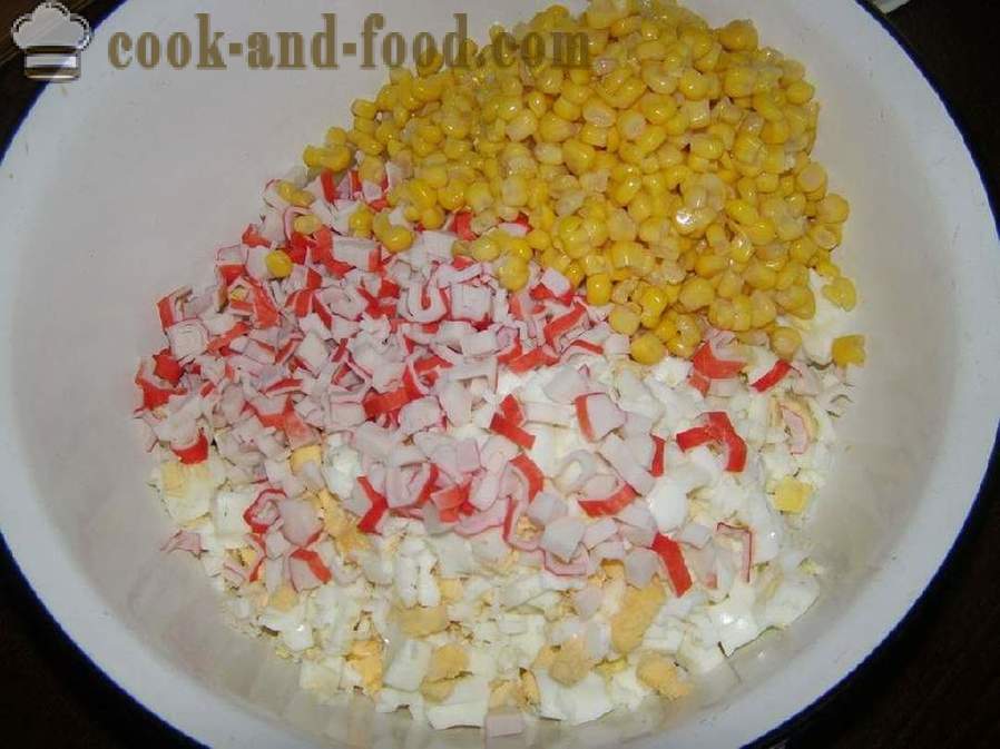 Rakovica solata - recept za klasičen in preprost, s fotografijami. Kako kuhati okusno rakovica solata z koruze, riža in kumar
