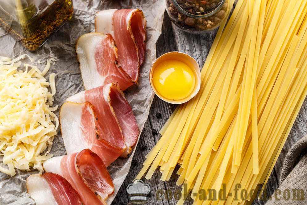 Italijanska kuhinja: Testenine carbonara tri recepti s smetano