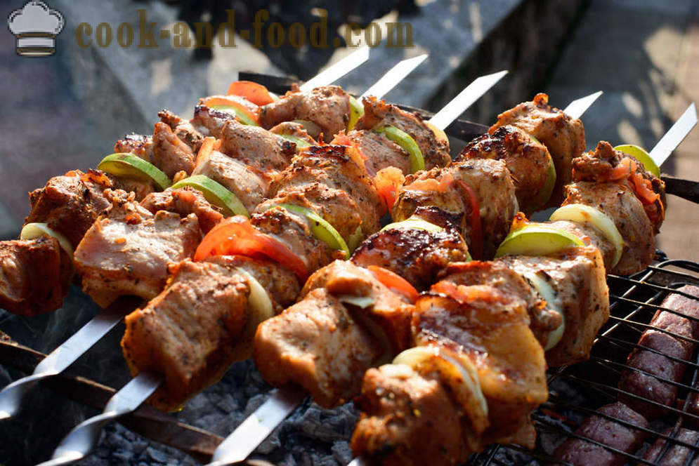 Kako marinirati meso za shish kebab v kisu - video recepti doma