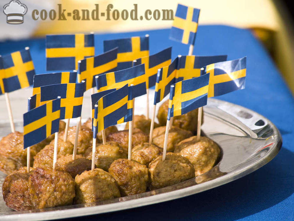 Švedska: Karlsson priljubljene mesne in sladek grah juha - video recepti doma
